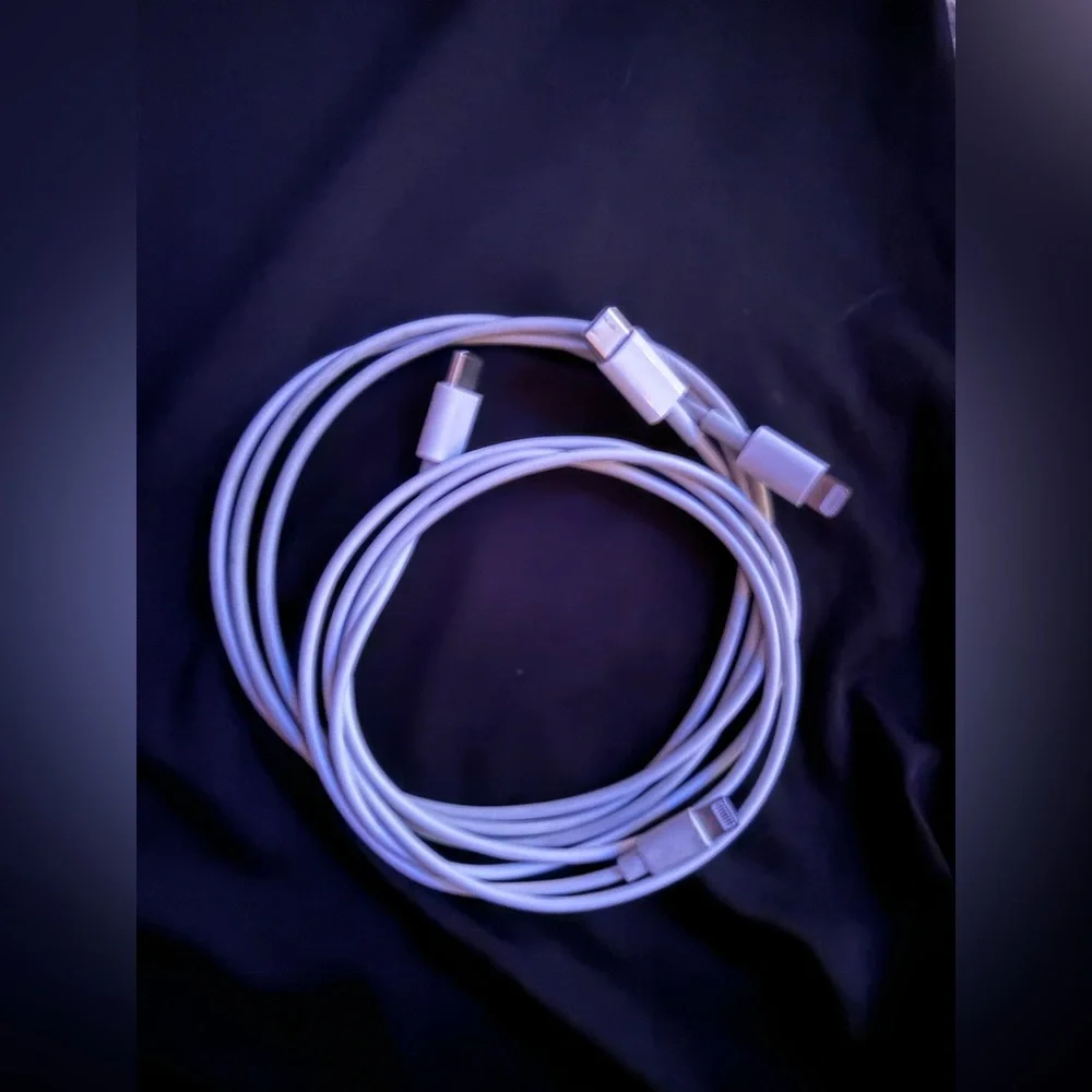 iPhone to USB-C Charging Cables (2 cables)